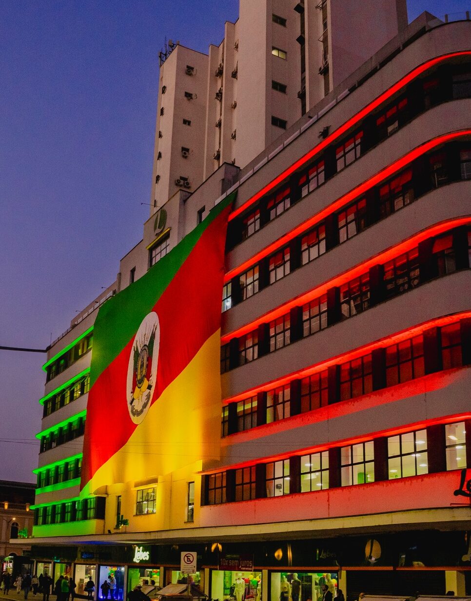 LEBES_BANDEIRA